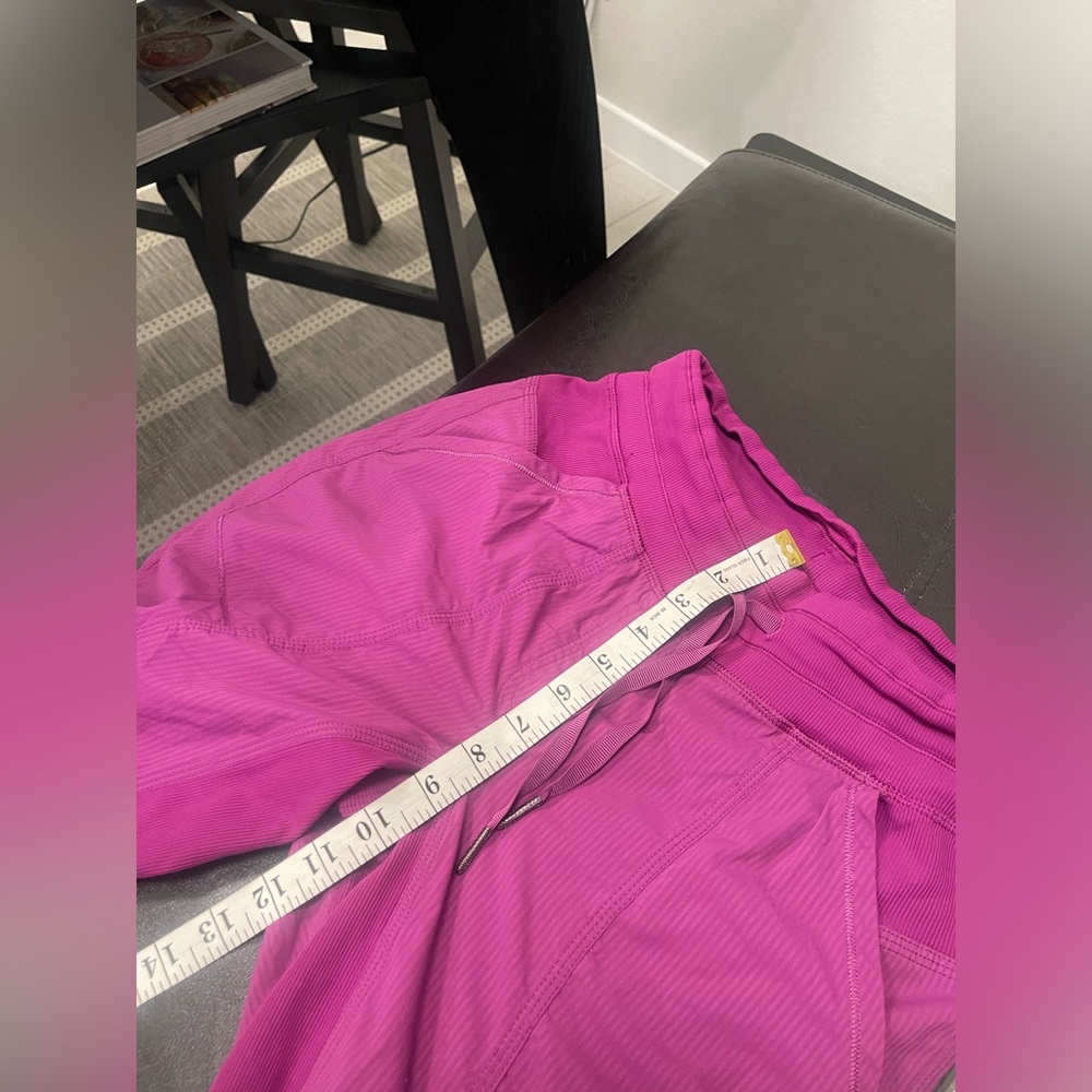 Lululemon street to studio unlined pant US 4 - Picture 6 of 8